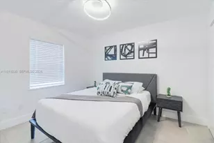 2215 Cleveland St, Hollywood, FL 33020 - Photo 17