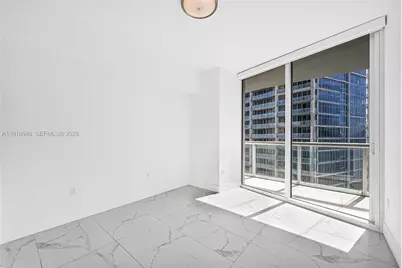 475 Brickell Ave #3113, Miami, FL 33131 - Photo 23