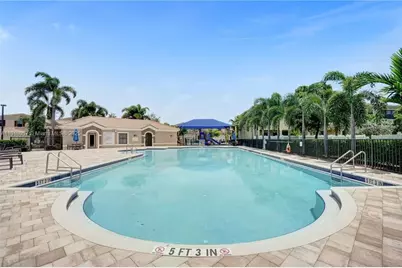 678 NE 191st Ter, Miami, FL 33179 - Photo 17