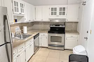 10185 Collins Ave, Bal Harbour, FL 33154 - Photo 3