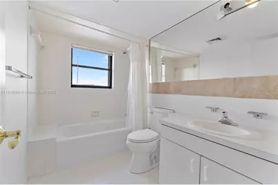 2575 S Bayshore Dr #15B, Miami, FL 33133 - Photo 11