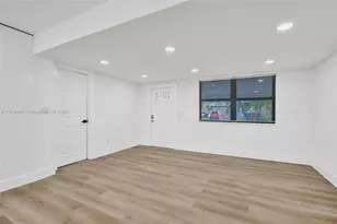 1302 S 22nd Ct, Hollywood, FL 33020 - Photo 19