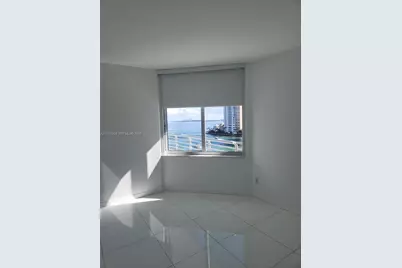 325 S Biscayne Blvd #921, Miami, FL 33131 - Photo 7