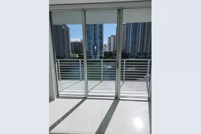 325 S Biscayne Blvd #921, Miami, FL 33131 - Photo 33