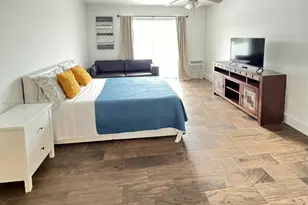 7904 West Dr, North Bay Village, FL 33141 - Photo 5