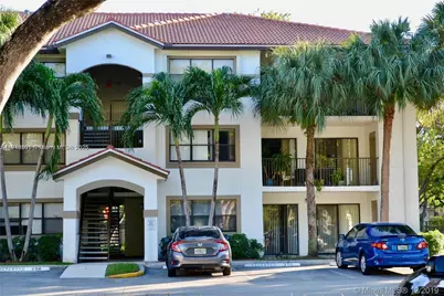 620 S Park Rd #27-2, Hollywood, FL 33021 - Photo 1