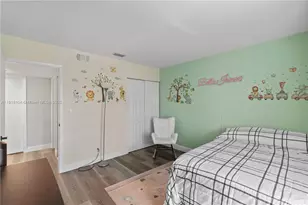 8089 SW 18th Ct, Davie, FL 33324 - Photo 19