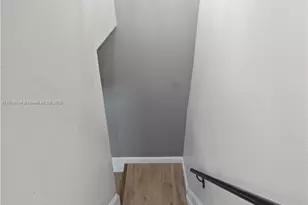 8089 SW 18th Ct, Davie, FL 33324 - Photo 15