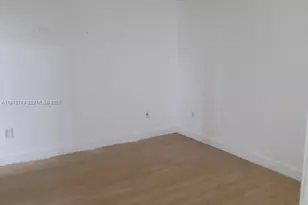 [Address not provided], Miami, FL 33193 - Photo 11