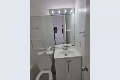[Address not provided], Miami, FL 33193 - Photo 7