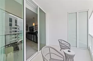4391 Collins Ave, Miami Beach, FL 33140 - Photo 25