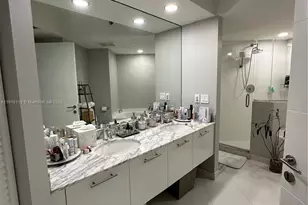 55 SE 6th St, Miami, FL 33131 - Photo 55