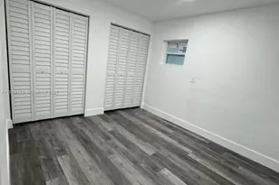 5611 SW 38th St, Davie, FL 33314 - Photo 9