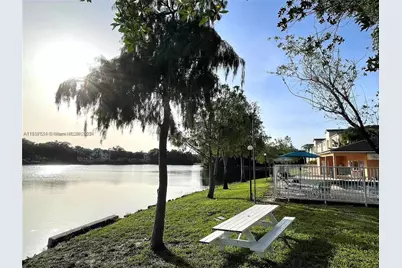 3690 N 56th Ave #916, Hollywood, FL 33021 - Photo 21