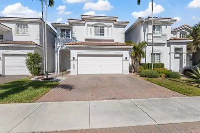 11505 NW 71st St, Doral, FL 33178 - Photo 1