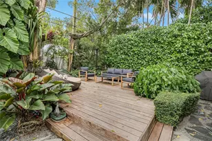 259 E Shore Dr, Miami, FL 33133 - Photo 15