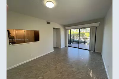721 SE 1st Way #B18, Deerfield Beach, FL 33441 - Photo 7