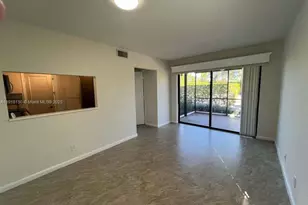 721 SE 1st Way, Deerfield Beach, FL 33441 - Photo 7