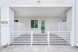 10290 NW 64th Terrace, Doral, FL 33178 - Photo 3