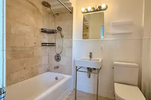 4035 N Meridian Ave, Miami Beach, FL 33140 - Photo 19