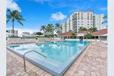 20000 E Country Club Dr #1102, Aventura, FL 33180 - Photo 27