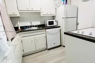 100 Lincoln Rd, Miami Beach, FL 33139 - Photo 3