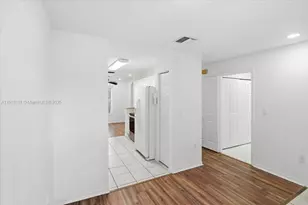 2247 NW 171st Terrace, Pembroke Pines, FL 33028 - Photo 7