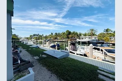 2185 NE 123rd St #110, North Miami, FL 33181 - Photo 7