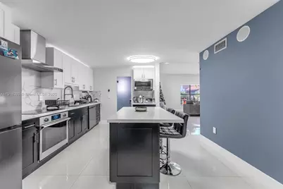 11830 SW 104th Ln, Miami, FL 33186 - Photo 11