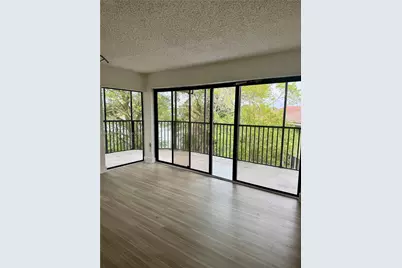605 Ives Dairy Rd #306-7, Miami, FL 33179 - Photo 3