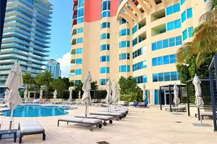 300 South Pointe Dr, Miami Beach, FL 33139 - Photo 31