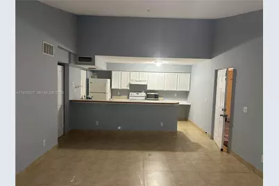 9907 Westwood Dr #34-2, Tamarac, FL 33321 - Photo 3