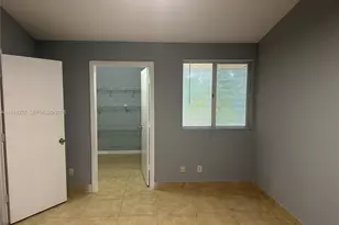 9907 Westwood Dr, Tamarac, FL 33321 - Photo 9