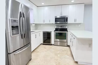 2146 SW 103rd Pl, Miami, FL 33165 - Photo 11