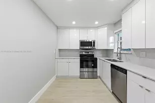 11939 SW 218th St, Miami, FL 33170 - Photo 19