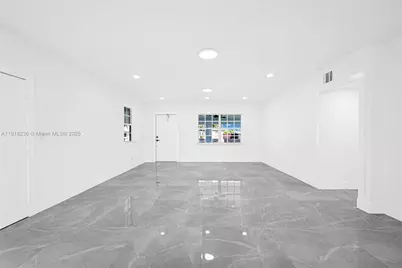 4040 SW 108th Ave, Miami, FL 33165 - Photo 13