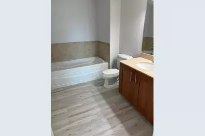 1300 Ponce De Leon Blvd #510, Coral Gables, FL 33134 - Photo 17