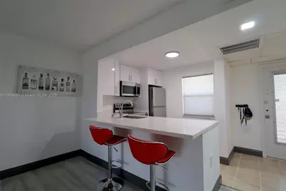 9300 Lime Bay Blvd #102, Tamarac, FL 33321 - Photo 5