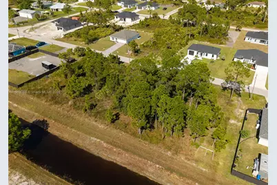 844 E Foxtail, Lehigh Acres, FL 33974 - Photo 7