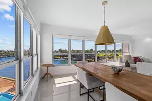 9102 W Bay Harbor Dr, Bay Harbor Islands, FL 33154 - Photo 11