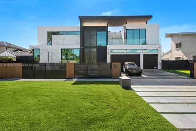 1102 Washington St, Hollywood, FL 33019 - Photo 9