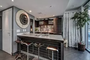 200 Biscayne Blvd Way, Miami, FL 33131 - Photo 5