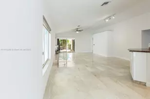 1558 Sunset Way, Weston, FL 33327 - Photo 11