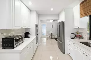 8695 SW 110th St, Miami, FL 33156 - Photo 9