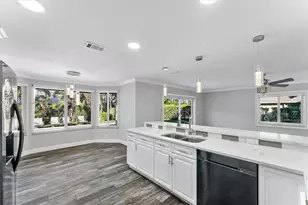 3933 NW 55th St, Coconut Creek, FL 33073 - Photo 9