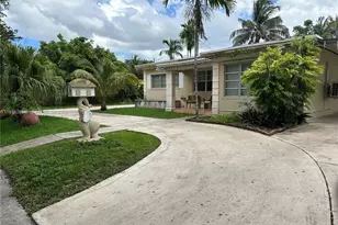 6420 SW 18th Terrace, West Miami, FL 33155 - Photo 1