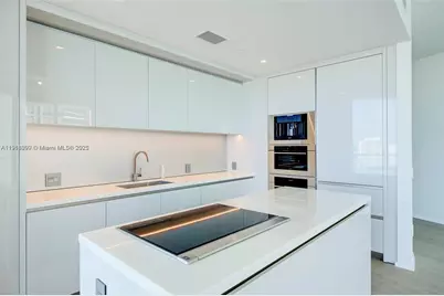 18975 Collins Ave #2205, Sunny Isles Beach, FL 33160 - Photo 7