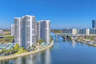 19101 Mystic Pointe Dr, Aventura, FL 33180 - Photo 45