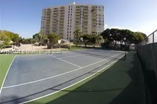 880 NE 69th St, Miami, FL 33138 - Photo 23