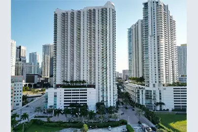 350 S Miami Ave #1205, Miami, FL 33130 - Photo 33